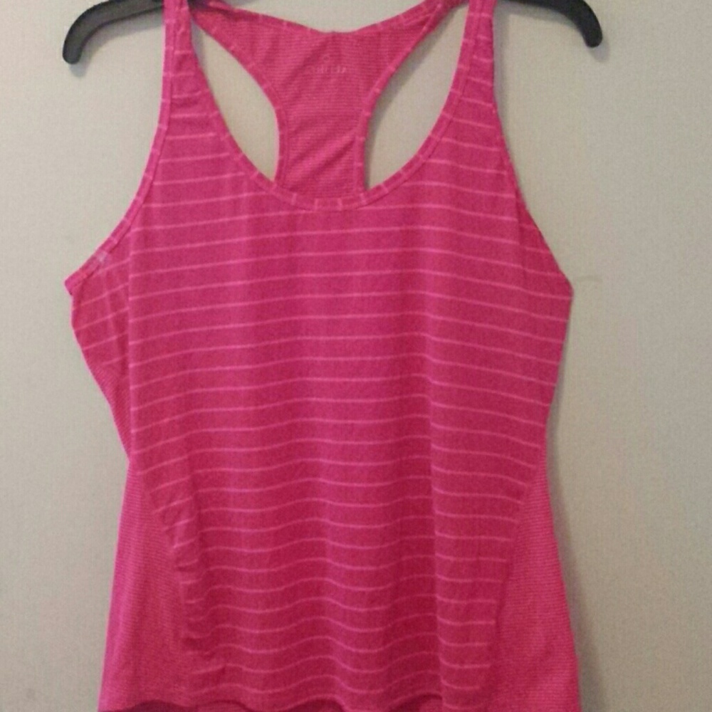 Athleta tank